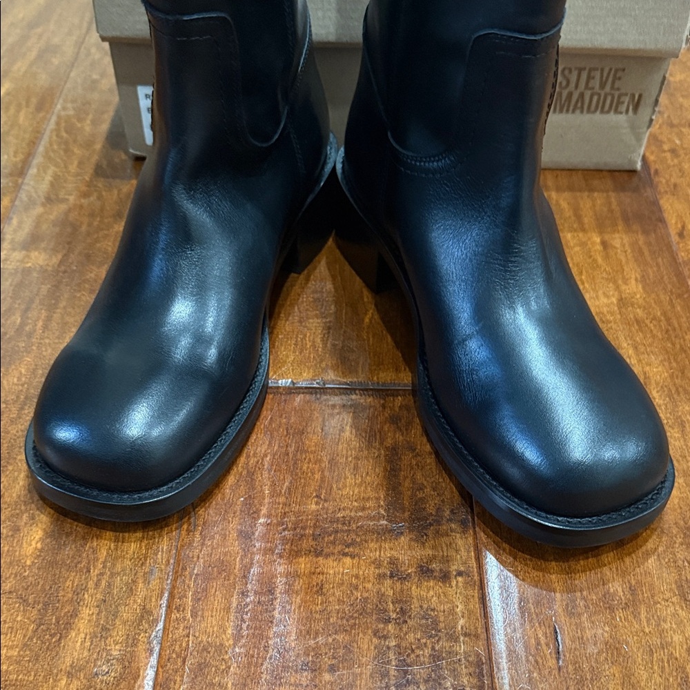 Steve Madden Riggs - Picture 13 of 13